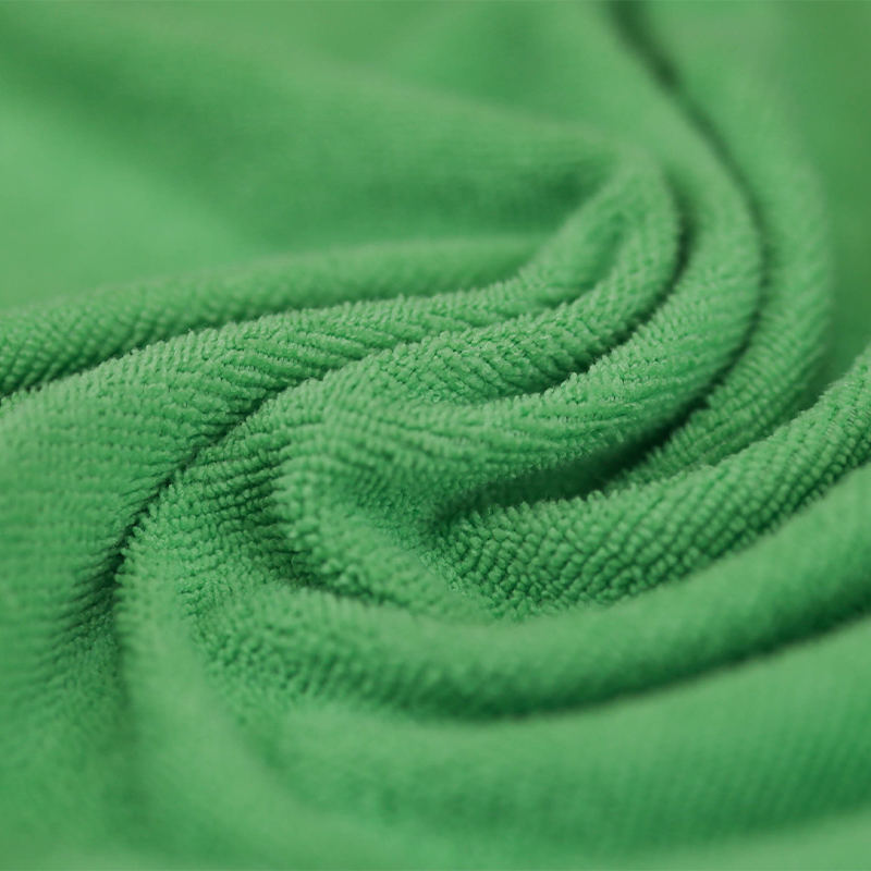 Microfiber polyester-cotton fabric customized na mga kulay, na angkop para sa industriya ng pangangalaga sa eyewear